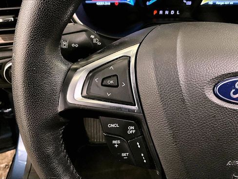 Used 2019 Ford Fusion SEL image 17