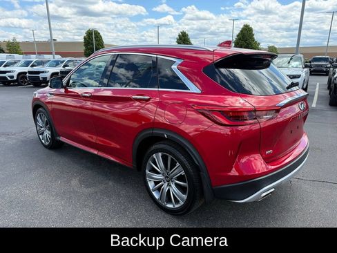 Used 2023 INFINITI QX50 Sensory AWD/4WD image 5