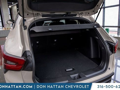 New 2026 Chevrolet Trax RS image 30