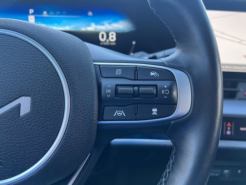 Used 2023 Kia Sportage SX image 23