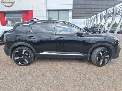 Certified 2025 Nissan Kicks SR AWD/4WD image 7