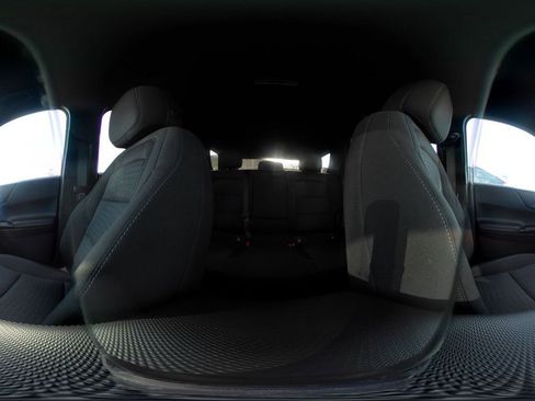 Used 2025 Chevrolet Equinox LT image 42