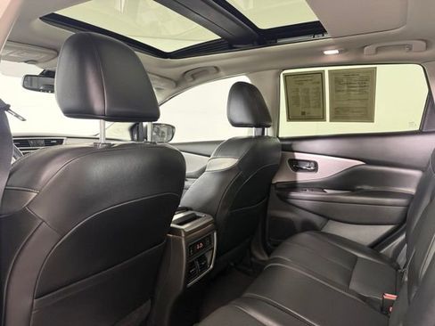 Used 2021 Nissan Murano SL w/ SL Moonroof Package FWD image 18