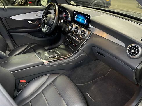 Certified 2021 Mercedes-Benz GLC 300 GLC 300 image 11
