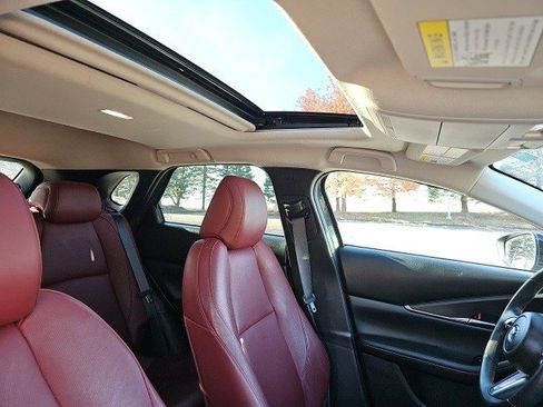 Used 2024 MAZDA CX-30 AWD 2.5 S w/ Preferred Package image 13