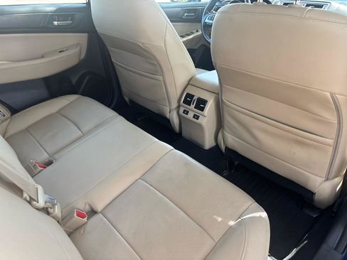 Used 2016 Subaru Outback 2.5i Limited AWD/4WD image 25