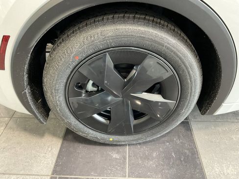 New 2026 Toyota Prius LE image 6