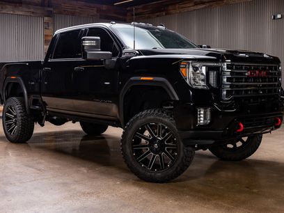 Used 2020 GMC Sierra 2500 AT4 w/ AT4 Preferred Package