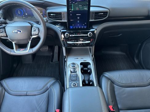 Certified 2022 Ford Explorer ST w/ Equipment Group 401A image 14