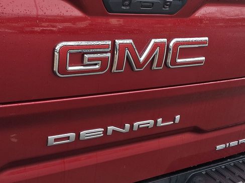 Used 2022 GMC Sierra 1500 Denali w/ Denali Premium Package image 30