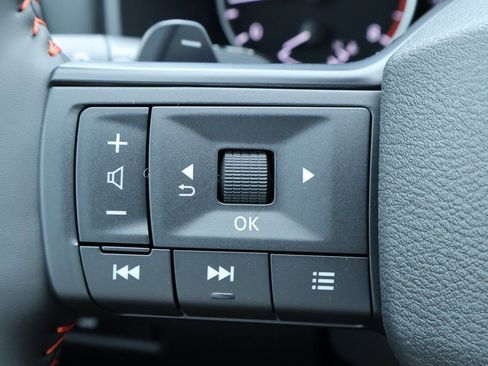 New 2026 Nissan Rogue SV image 10