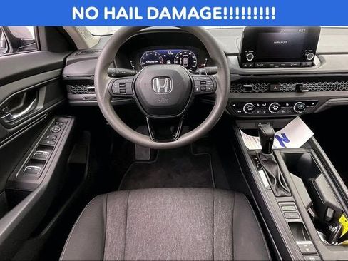 Certified 2023 Honda Accord EX image 5