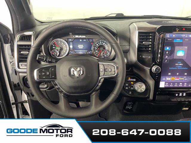 Used 2025 RAM 1500 Laramie AWD/4WD image 13