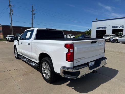 Used 2024 Chevrolet Silverado 1500 LTZ AWD/4WD image 9