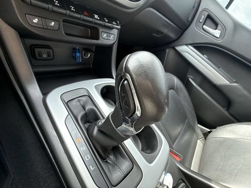 Certified 2022 Chevrolet Colorado ZR2 w/ Colorado ZR2 Bison Edition AWD/4WD image 22