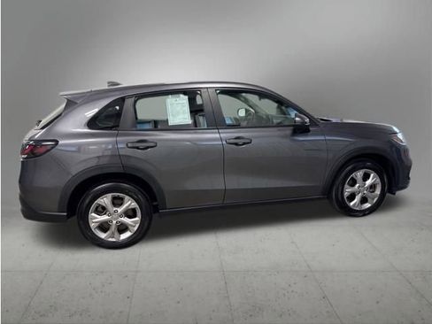 Certified 2024 Honda HR-V LX image 7