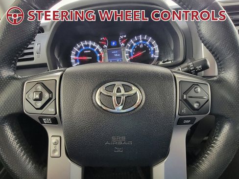 Used 2018 Toyota 4Runner Limited AWD/4WD image 18