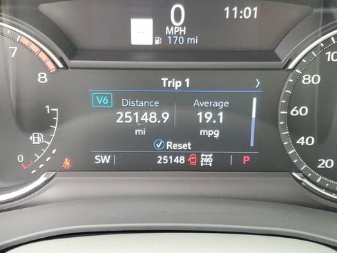 Certified 2024 Cadillac XT6 Premium Luxury w/ LPO, Floor Liner Package image 15