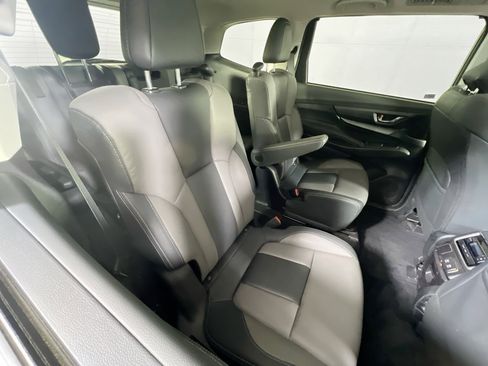 Used 2022 Subaru Ascent Onyx Edition image 27
