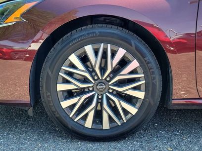 Used 2024 Nissan Altima 2.5 SV