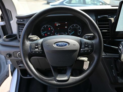 Used 2024 Ford Transit 350 XLT image 22