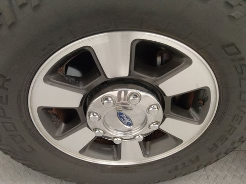 Used 2016 Ford F250 Lariat RWD image 31