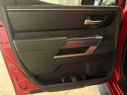 Used 2022 Toyota Tundra SR5 w/ SR5 Convenience Package image 24