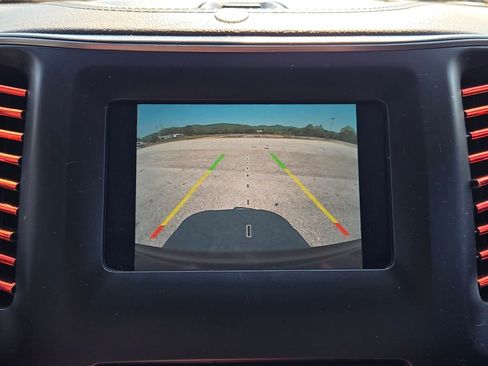 Used 2019 Jeep Cherokee Latitude w/ Popular Appearance Group FWD image 6