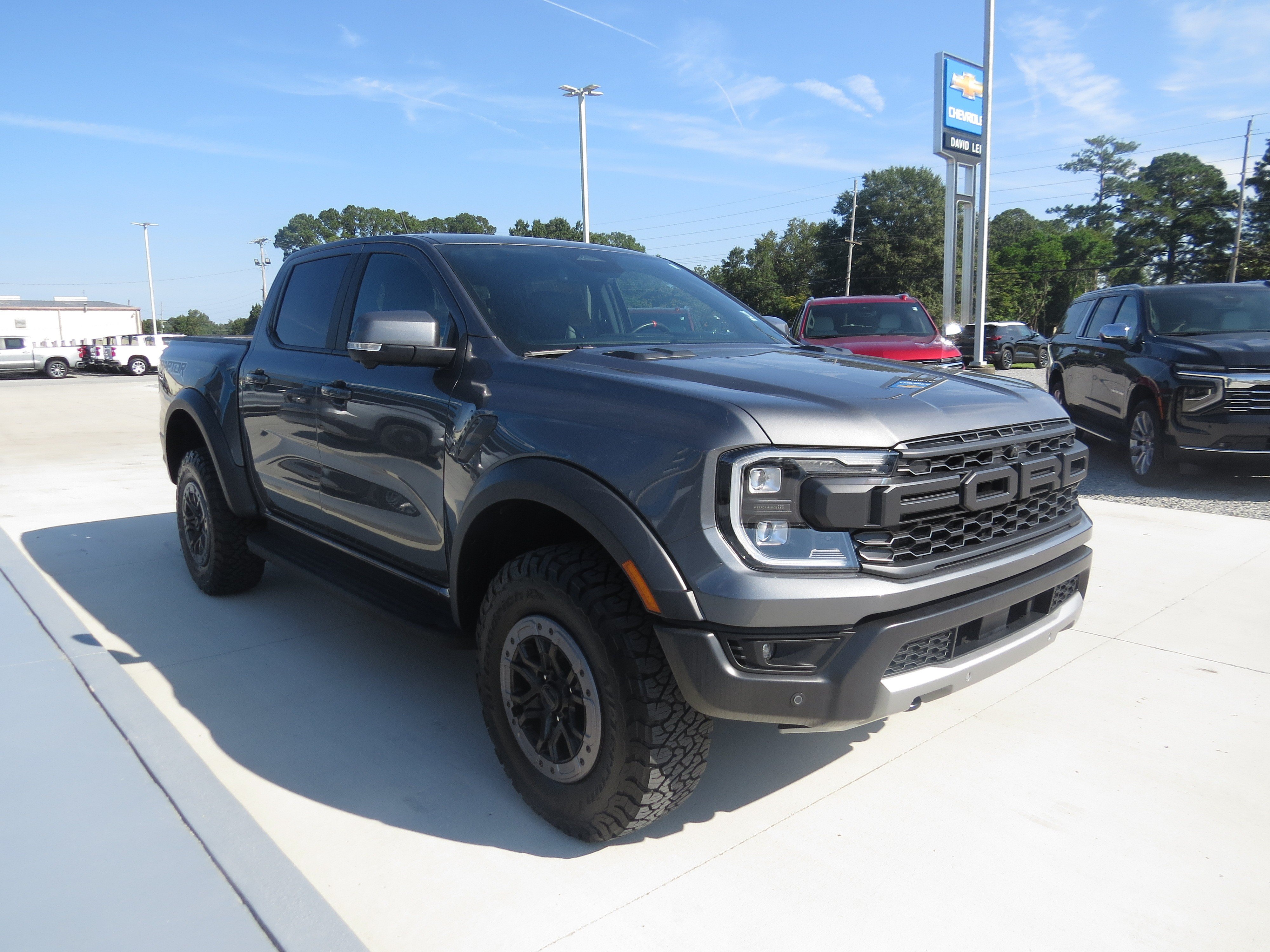 Used 2025 Ford Ranger Raptor AWD/4WD image 3