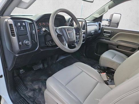 Used 2019 GMC Sierra 2500 2WD Double Cab w/ Sierra Convenience Package image 11