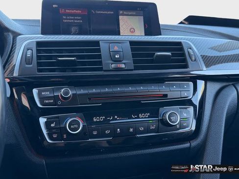 Used 2018 BMW M3 image 23