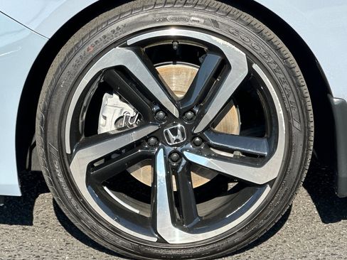Used 2022 Honda Accord Sport image 13