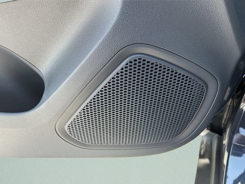 New 2026 Hyundai Venue SEL FWD image 23