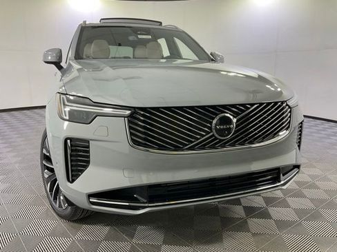 New 2026 Volvo XC90 T8 Plus w/ Protection Package Premier image 8