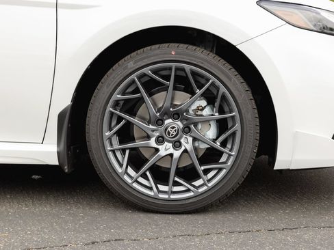 New 2026 Toyota Camry XSE FWD image 4