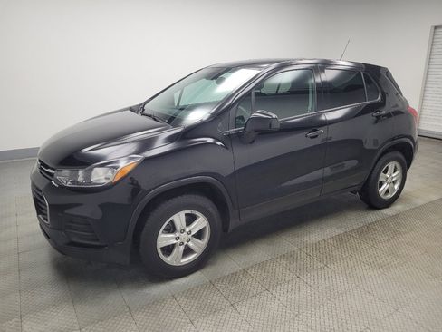 Used 2020 Chevrolet Trax LS w/ Tint and Cruise Package image 2