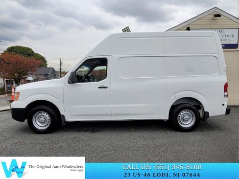 Used 2018 Nissan NV 2500 S w/ Rear Door Glass Package image 7