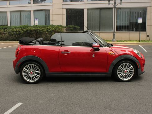 Used 2019 MINI Cooper Convertible FWD image 6