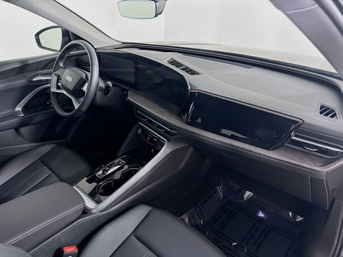 Certified 2025 Audi Q5 2.0T Premium w/ Convenience Package image 29