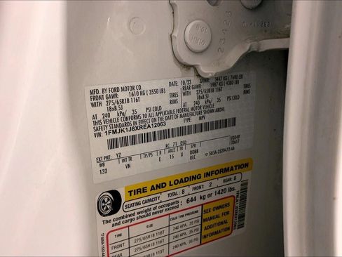 Used 2024 Ford Expedition Max XLT image 32