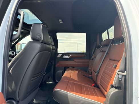 New 2026 GMC Sierra 2500 Denali Ultimate AWD/4WD image 25