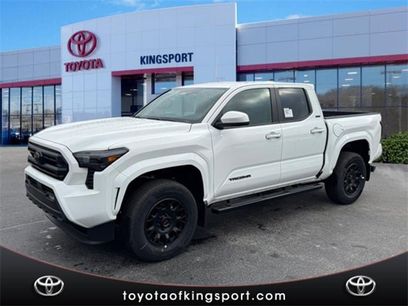 New 2025 Toyota Tacoma SR5