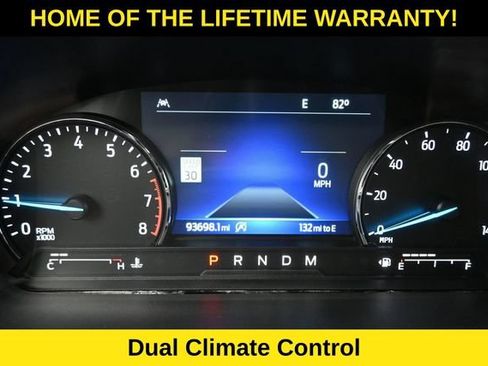 Used 2021 Ford Explorer Limited w/ Equipment Group 301A AWD/4WD image 17