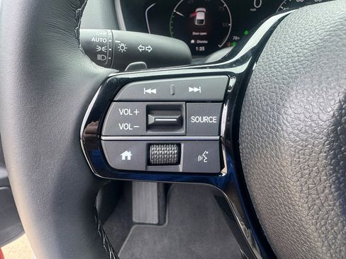 Certified 2025 Honda Civic Sport image 15