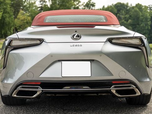 Used 2022 Lexus LC 500 Convert w/ Accessory Package RWD image 16