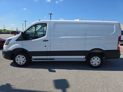 Used 2025 Ford Transit 250 Low Roof w/ Exterior Upgrade Package RWD image 2
