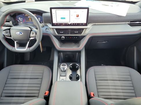 New 2026 Ford Explorer ST-Line w/ ST-Line Street Pack RWD image 17