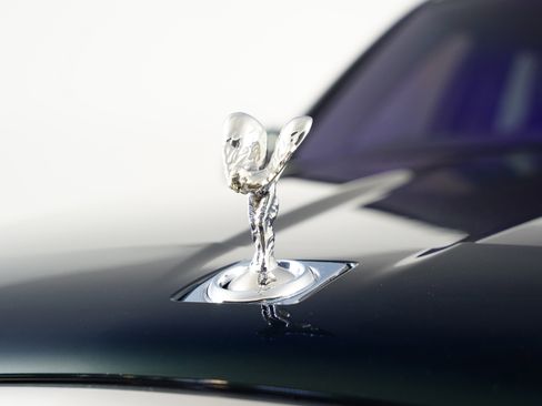 Used 2023 Rolls-Royce Cullinan w/ Cullinan Package image 93