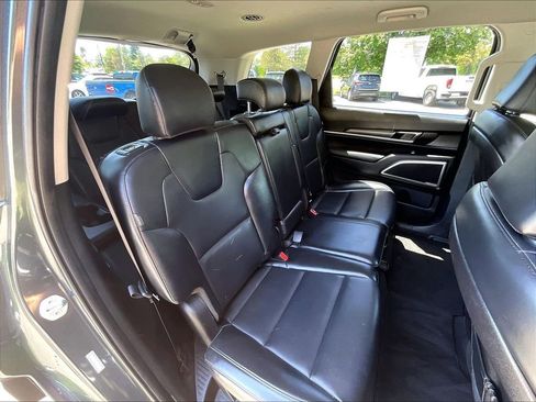 Used 2023 Kia Telluride LX AWD/4WD image 20