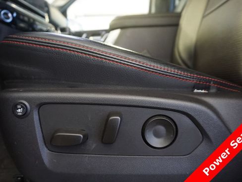 Used 2024 Chevrolet Silverado 1500 LT Trail Boss w/ Convenience Package II AWD/4WD image 6